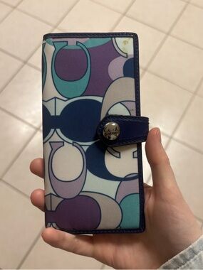 Coach Kyra Scarf Print Wallet Signature C - Damaged- FREE W/ PURCHASE